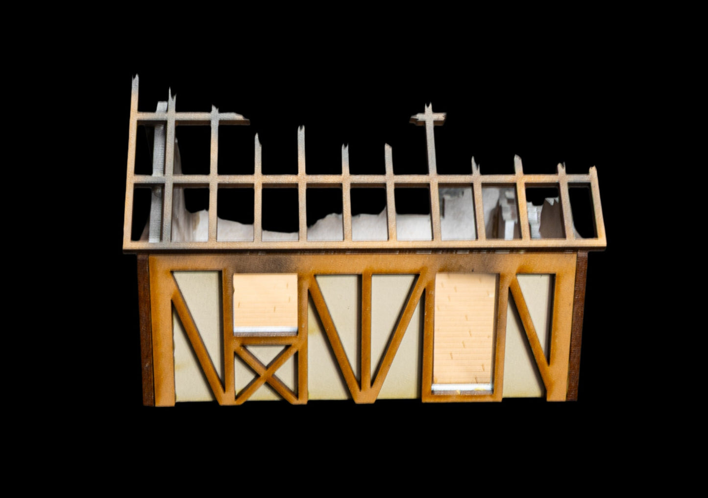 28mm Small Half Timber House - 28MPNT550 (Assembled and Painted)